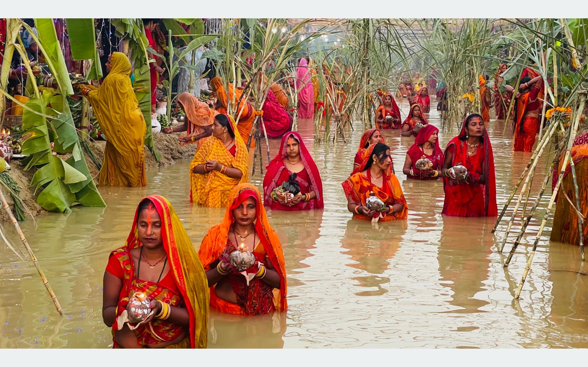 कार्तिक शुक्ल सप्तमी : उदाउँदो सूर्यलाई अघ्र्य दिई चार दिने छठ समापन