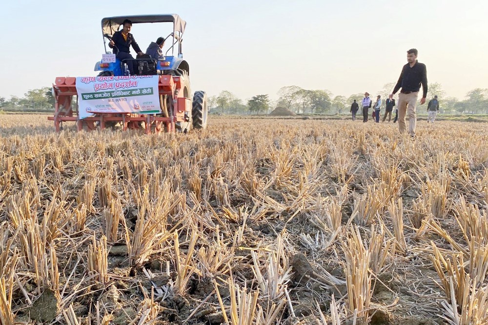 झापामा शून्य खनजोत प्रविधिबाट मकैखेती