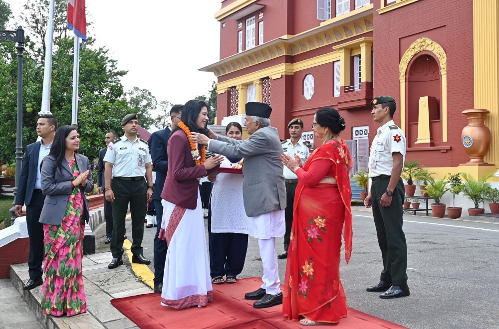 राष्ट्रपति पौडेलद्वारा पलेशालाई सम्मान