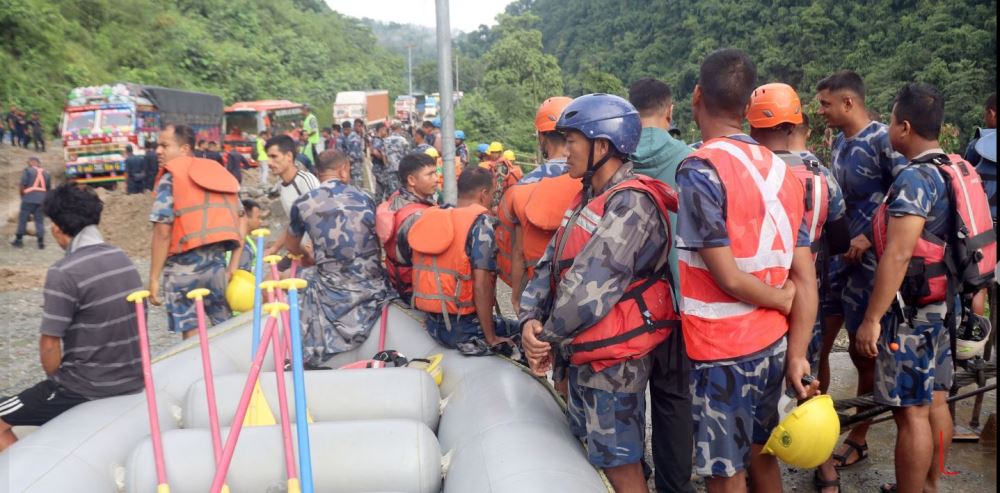 Simaltal bus accident: Next to kin demand to make search effective