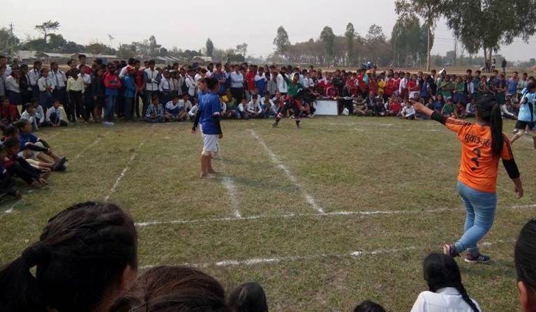 झापा दमक पुर्बी लखनपुर स्थित आदिबाशी रङ्गशालामा बिबिध खेलकुद प्रतियोगिता