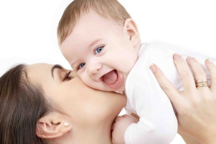 mom-baby-768x512