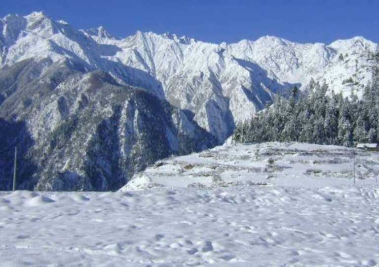 दोस्रो पटक हुम्लामा हिमपात हुदा जनजिवन प्रभावित ।