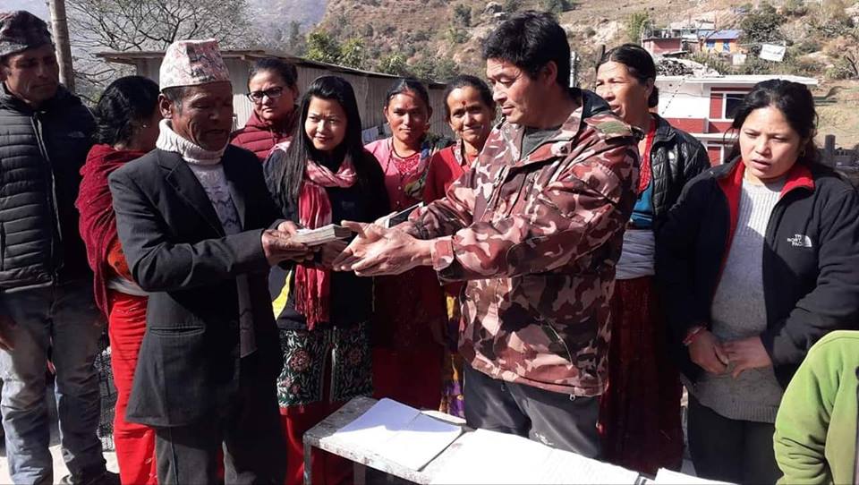 विवेकशिल नेपाली दल साउदीले सडक निर्माणमा सहयोग रकम हस्तान्तरण