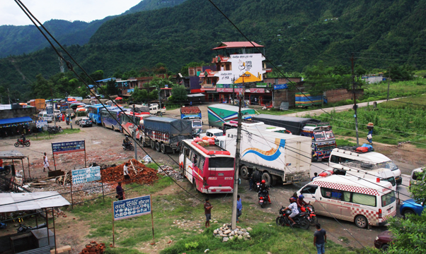 कुरिनटारमा सवारी जाम