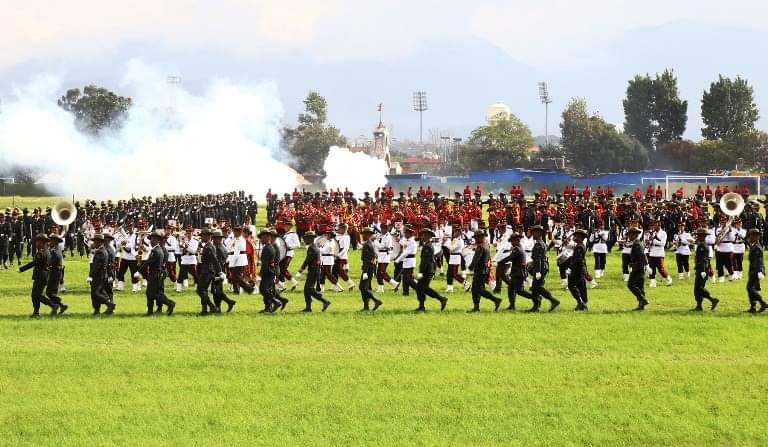 नेपाली सेनाका जवानहरु मार्चपासमा