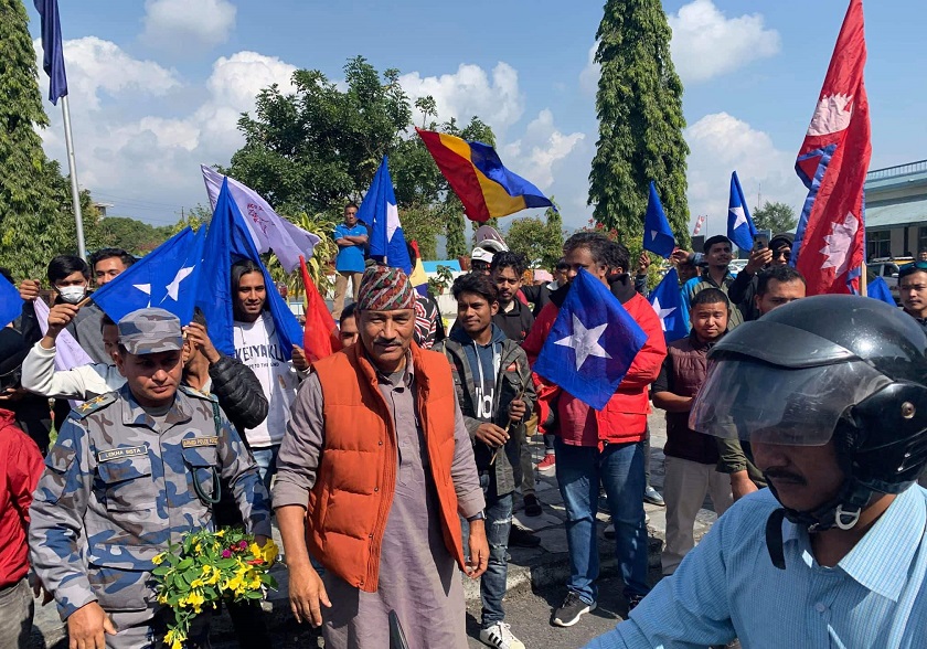 परिवर्तनको सन्देश दिन राप्रपालाई जिताउन थापाको आग्रह